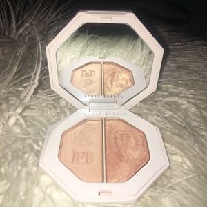 FENTY BEAUTY KILLAWATT HIGHLIGHTER